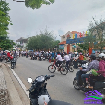 HAILONGREAL: ĐẤT ĐỐI DIỆN TRƯỜNG LÊ LỢI, 35TR/M2, DT: 7.5X27M, 198M2, KHU 2HA, LÊ THỊ TÁM, NHÀ BÈ