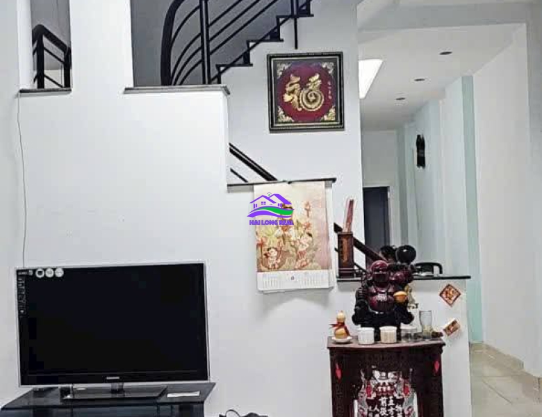 Nhà giá 4,5ty, DT: 5*20m, 1 lầu, thực tế sử dụng 5*60m, đường số 1 (20m), LÔ B6-26, khu Thái Sơn, Long Hậu
