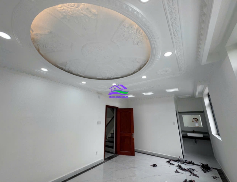 Nhà giá 7,2 tỷ ,1 lững+2 lầu+sân thượng,Đường 8m, khu Dân Cư Rạch Tôm, đường Lê Văn Lương, xã Nhơn Đức, Nhà Bè