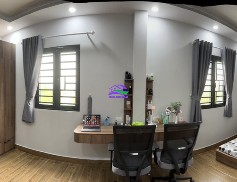 Nhà đất nhà bè chính chủ, nhà nội thất VIP, 7x14m, 4 tầng, Giá : 7,99ty