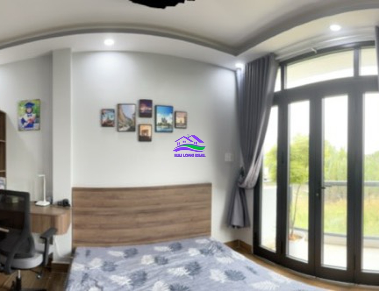 Nhà đất nhà bè chính chủ, nhà nội thất VIP, 7x14m, 4 tầng, Giá : 7,99ty