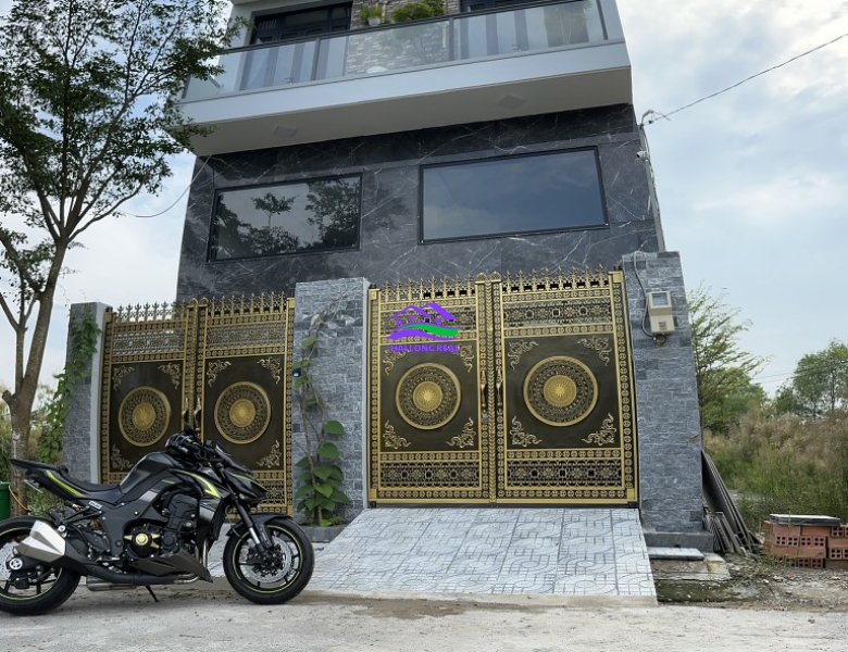 Nhà đất nhà bè chính chủ, nhà nội thất VIP, 7x14m, 4 tầng, Giá : 7,99ty