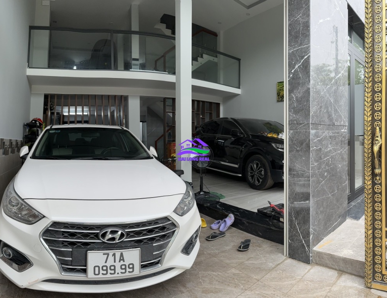 Nhà đất nhà bè chính chủ, nhà nội thất VIP, 7x14m, 4 tầng, Giá : 7,99ty