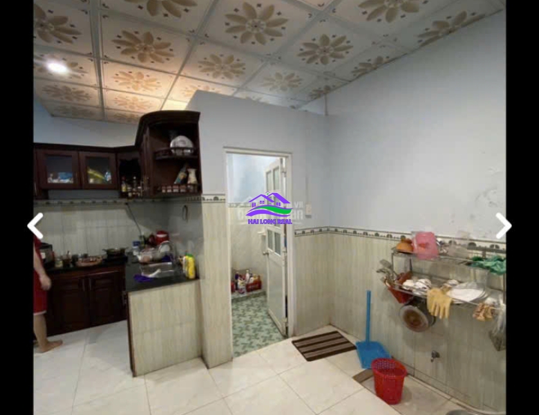 Nhà NGUYỄN VĂN TẠO, giá: 2,3 tỷ, diện tích: 5x17m, Nhà Bè 