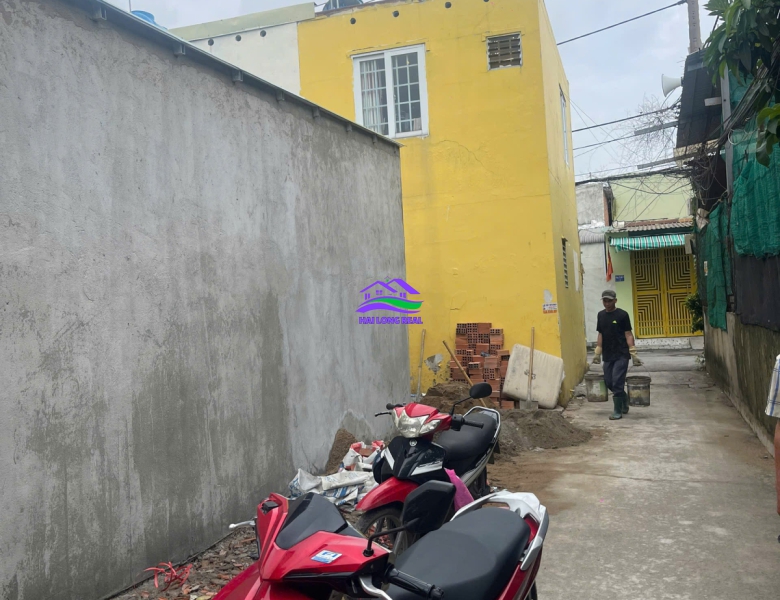 Nhà giá: 3,3ty, DT: 12*8m, đường Đào Tông Nguyên, Nhà Bè 