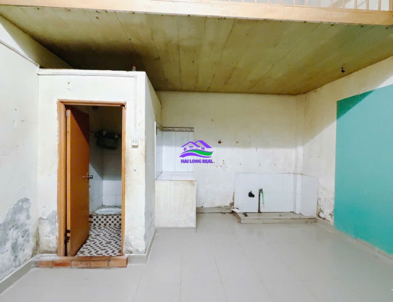 12 Nhà trọ giá 9,5ty, DT: 10*27m, đường 10m, khu 126/ Nguyễn Văn Tạo, xã Long Thới, Nhà Bè 