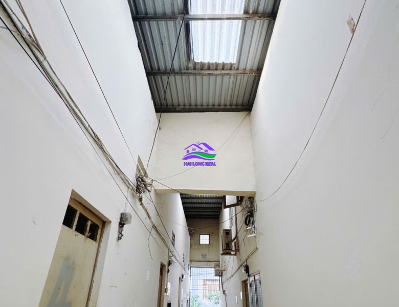 12 Nhà trọ giá 9,5ty, DT: 10*27m, đường 10m, khu 126/ Nguyễn Văn Tạo, xã Long Thới, Nhà Bè 