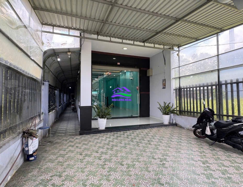 Nhà giá: 11ty, DT: 6*38m, 1 lầu, 5PN, mặt tiền đường Nguyễn Bình, Nhà Bè 3wc