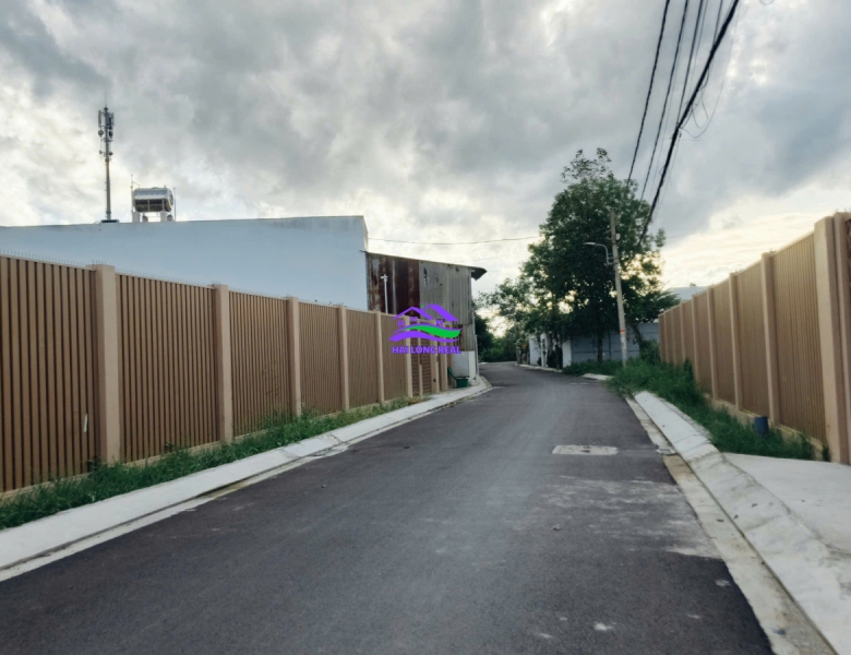 Đất giá: 25tr/m2, DT: 19*15m, 275m2, thổ cư 219m2, đường 8m, khu 1991/ Lê Văn Lương, Nhà Bè 