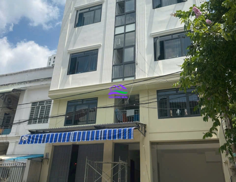 căn hộ dịch vụ Làng Đại học, giá: 39ty, DT: 10*25m, 7 tầng, thủ nhập 140tr/tháng, xã Phước Kiểng, Nhà Bè 