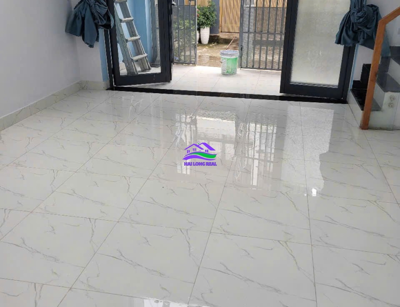 Nhà giá: 3,7ty, DT: 5*11m, 1 lững, khu 2020 Huỳnh Tấn Phát, TT Nhà Bè 