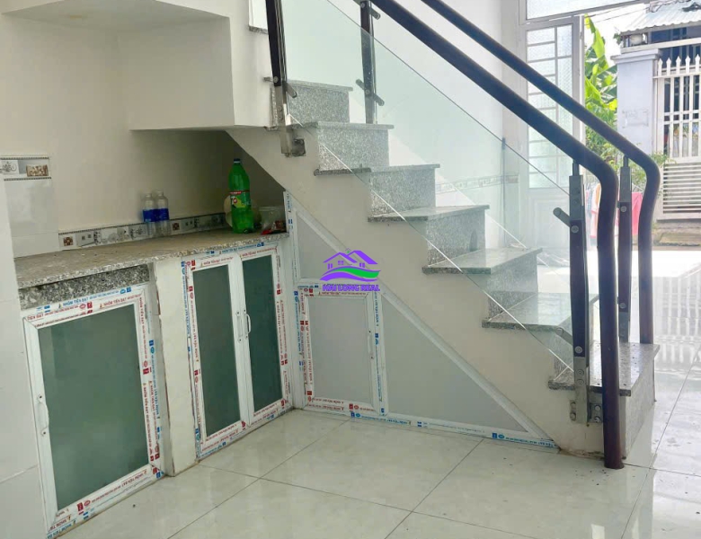 Nhà giá: 1,5ty, DT: 3*10m, 1 lầu, sổ riêng,đường Lê Văn Lương ( nối dài), xã Long Hậu, Long An 
