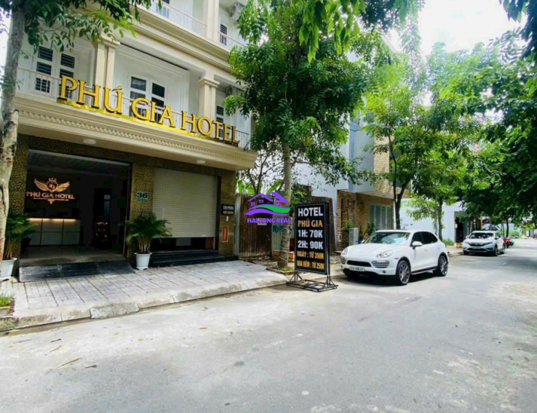 Khách sạn giá: 28,5ty, DT: 7x19m, 5 tầng, đường 12m, khu CÔNG ÍCH đường Phạm Hữu Lầu, Quận 7.