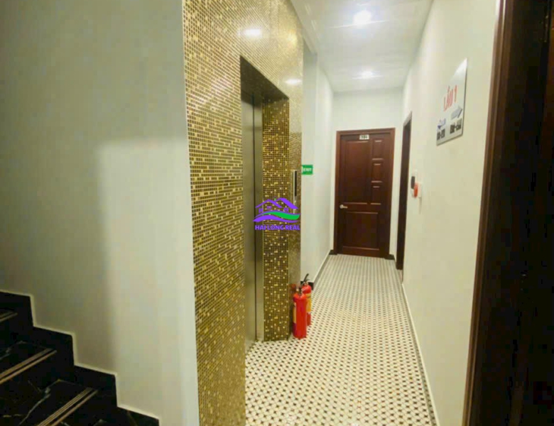 Khách sạn giá: 28,5ty, DT: 7x19m, 5 tầng, đường 12m, khu CÔNG ÍCH đường Phạm Hữu Lầu, Quận 7.