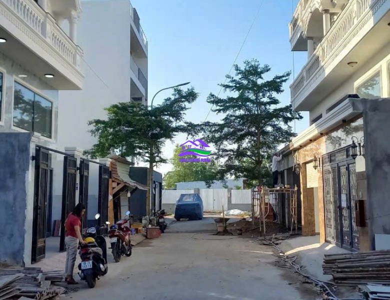 đất 5x25m, giá: 36tr/m2, khu 409/ Nguyễn Văn Tạo, xã Long Thới, nhà bè, giá: 