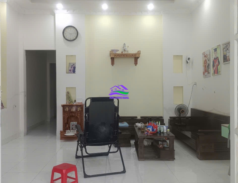 Nhà đất nhà bè chính chủ 5x20m, giá: 3.9 tỷ, đường 12m Phan Văn Bảy
