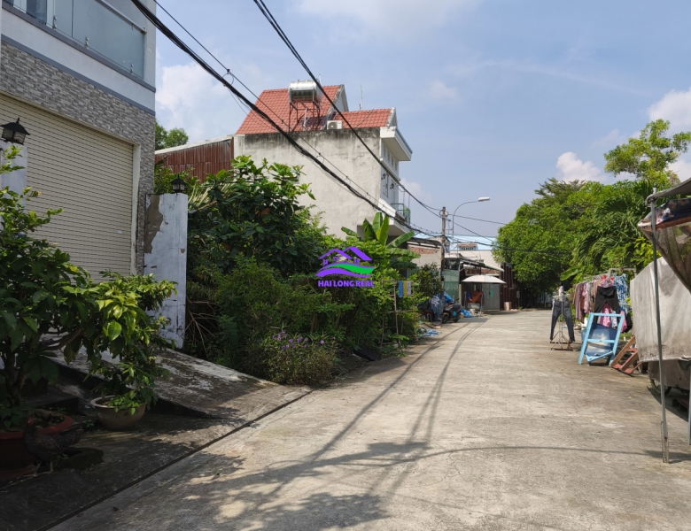 Đất 126/NGUYỄN VĂN TẠO, 8x17m, Giá: 4,2 tỷ,  xã Long Thới, Nhà Bè.
