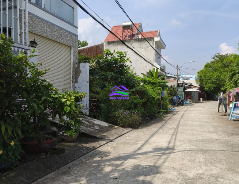 Đất 126/NGUYỄN VĂN TẠO, 8x17m, Giá: 4,2 tỷ,  xã Long Thới, Nhà Bè.