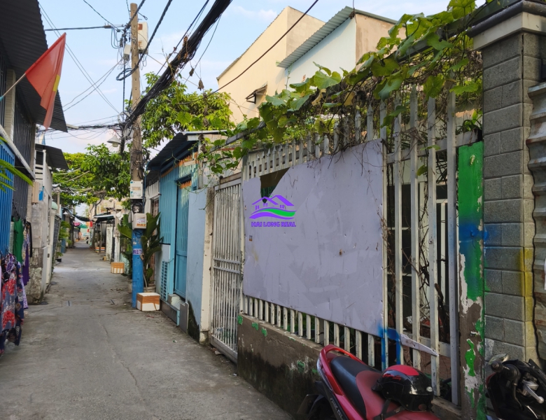 Nhà 2 mặt tiền trước sau, 5,5x22m, Giá: 3,6ty, đường Huỳnh Tấn Phát, xã Phú Xuân, Nhà Bè 