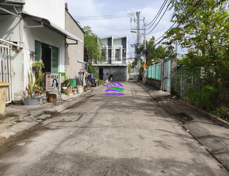 Nhà trọ đường Nguyễn Văn Ràng, giá: 12 tỷ, diện tích: 13x28m, 362m2, 1 lầu, xã Phước Lộc, Nhà Bè 