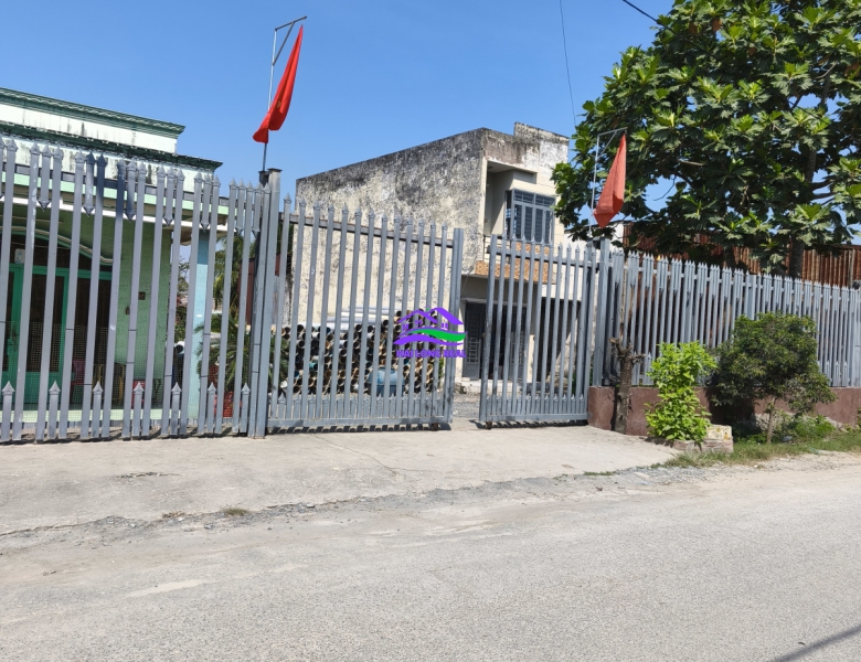 Đất mặt tiền đường Tân Liễu, Giá: 20tr/m2, DT: 23x31m, 710m2, thổ cư 500m2, xã Hưng Long, Bình Chánh 
