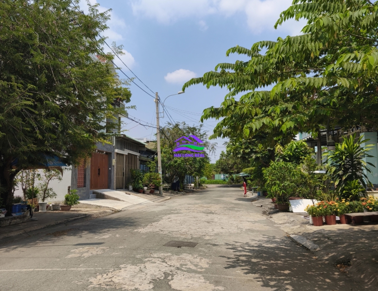 Đất đường 12m, 274/ Nguyễn Văn Tạo, Giá: 45tr/m2 (5,5ty), DT: 6x20m, xã Long Thới, Nhà Bè 