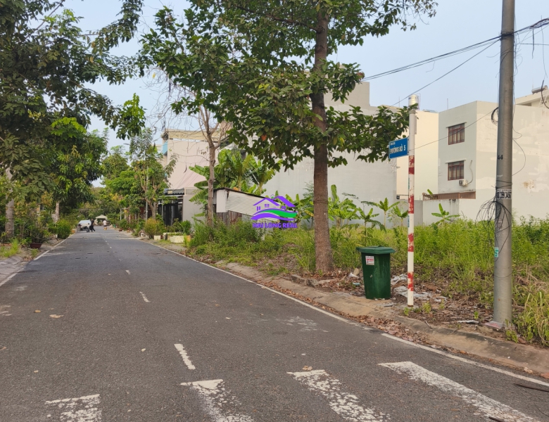 Đất KDC Phú Xuân-CSG, giá: 65tr/m2, DT: 5x23m, xã Phú Xuân, Nhà Bè 