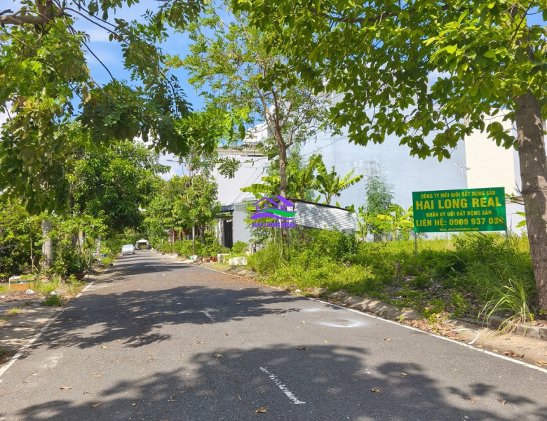 Đất đường 12m, khu Dân cư Phú Xuân - Cảng Sài Gòn, Giá: 65tr/m2, DT: 5x23m, 117,5m2, Nhà Bè 