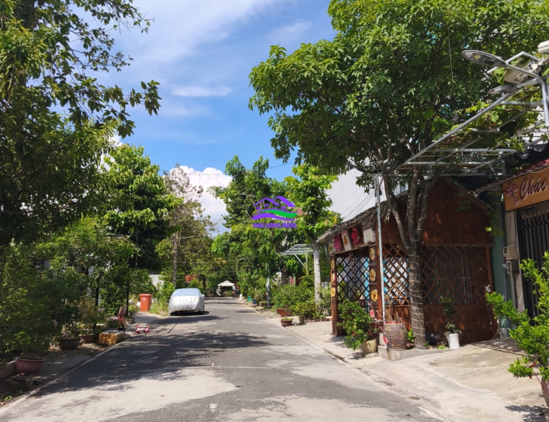 Đất đường 12m, khu Dân cư Phú Xuân - Cảng Sài Gòn, Giá: 65tr/m2, DT: 5x23m, 117,5m2, Nhà Bè 