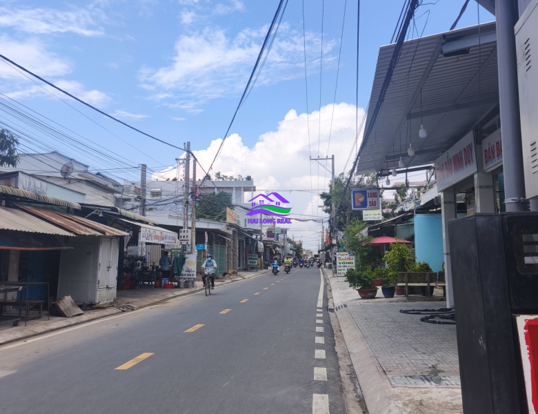 Nhà giá: 5,8ty, DT: 4*31m, 1 lầu, mặt tiền đường Lê Văn Lương nối dài, qua cầu Rạch Dơi 400m