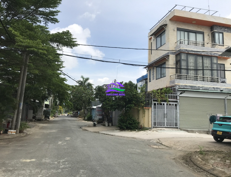 Đất giá: 31tr/m2, DT: 7,6*26m, 200m2, đường 10m, Lê Văn Lương, xã Nhơn Đức, Nhà Bè 
