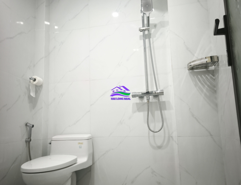 Nhà góc giá: 12ty, DT: 321m2, 15*22m, 1 lầu + 1 quán cfe + 1 Văn Phòng BDS, 798 Nguyễn Bình, Nhà Bè 