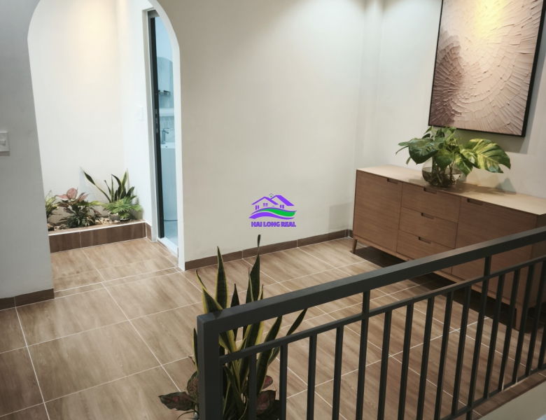 Nhà góc giá: 12ty, DT: 321m2, 15*22m, 1 lầu + 1 quán cfe + 1 Văn Phòng BDS, 798 Nguyễn Bình, Nhà Bè 