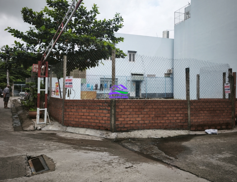 Đất GÓC giá: 31,5ty, DT: 17*20m, 345m2, khu Làng Đại Học, đường Lê Thị Kỉnh thông ra 923 Lê Văn Lương, xã Phước Kiểng, Nhà Bè 