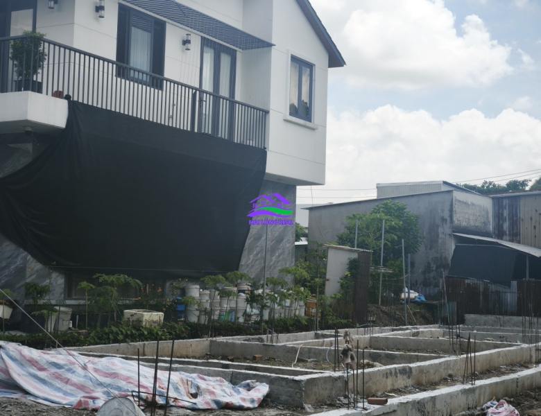 Đất giá: 5,2ty, DT: 6*24m, đường 10m, khu 274/ Nguyễn Văn Tạo, Nhà Bè 