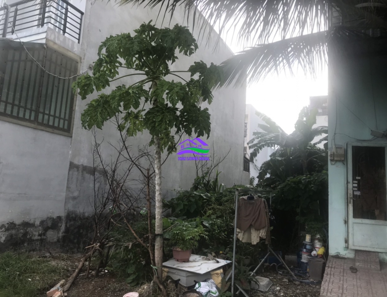 Đất giá: 3,8ty, DT: 5*16m, khu 274/ Nguyễn Văn Tạo 