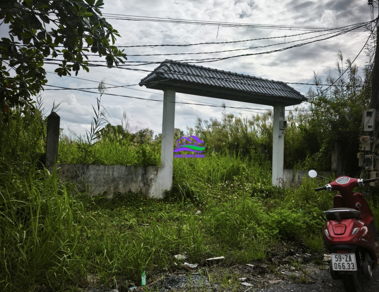 Đất vườn giá: 5,5ty, DT: 500m2, 15*35m, đường 7m, Lê Văn Lương, Nhà Bè 