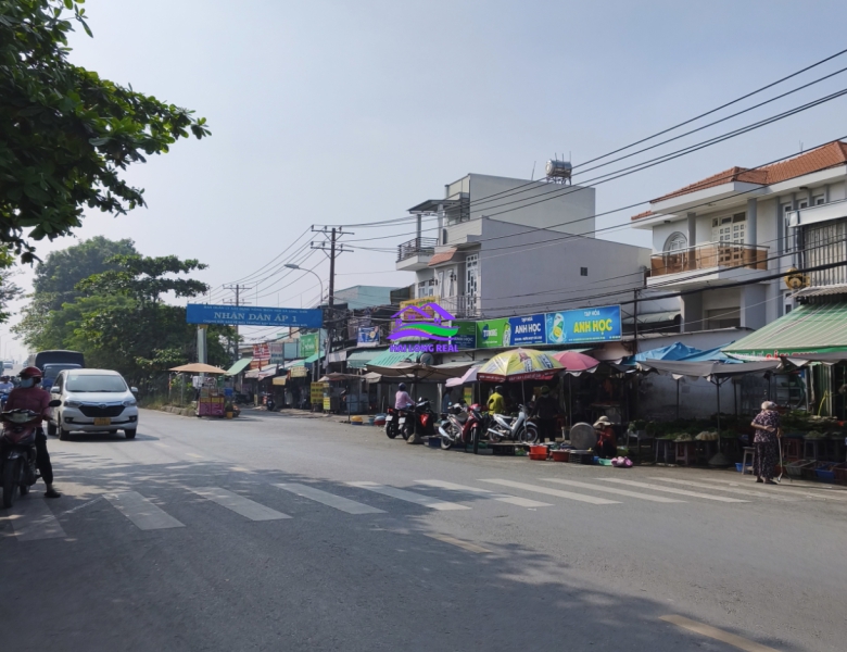 Đất góc đường Nguyễn Văn Tạo, giá: 2,35 tỷ, diện tích: 6x11m, xã Nhơn Đức, Nhà Bè 