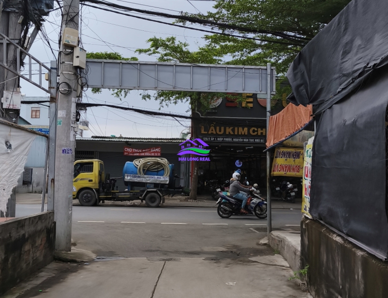 Đất đường NGUYỄN VĂN TẠO, giá: 2,6 tỷ, diện tích: 8,5x19m, nhà bè 