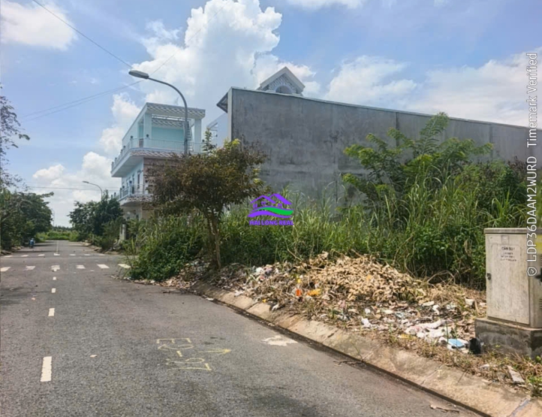 Đất giá: 2.4ty, DT: 5x20m, lô E2-26, đường số 20, khu Thái Sơn, Long Hậu.