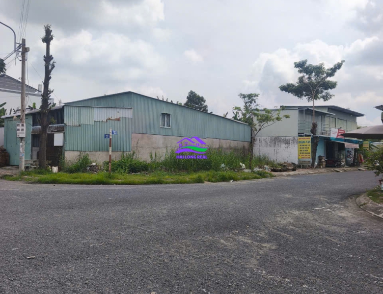 Đất Góc giá : 3.4ty, DT: 5x20m, góc đường số 4- đường số 5, lô B3-19, khu Thái Sơn, long hậu