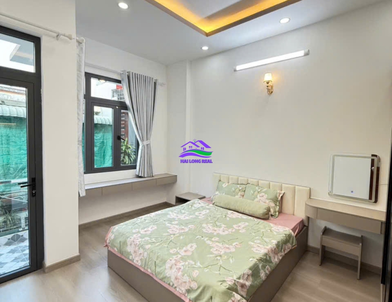 Nhà giá: 4.8ty, DT: 4x13m. 1 lầu. khu 1244/ huỳnh tấn phát, thị trấn nhà bè