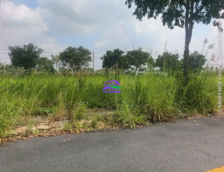 Đất giá: 2.2ty, DT: 5x16m, block D3- đường số 16, khu SAIGON VILLAGE, xã Long Hậu, long an