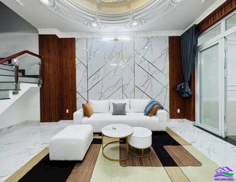 HAILONGREAL: Nhà giá: 6.85 tỷ, DT: 4x26m, 3 lầu. đường 12m, khu 126/ Nguyễn Văn Tạo, xã long thới, nhà bè