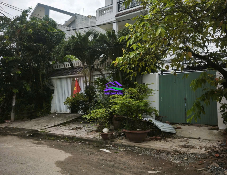 HAILONGREAL: NHÀ CỦ KHU DÂN CƯ PHÚ XUÂN, 5.7TY, DT: 6X20M, ĐƯỜNG 12M, CẠNH UBND HUYỆN