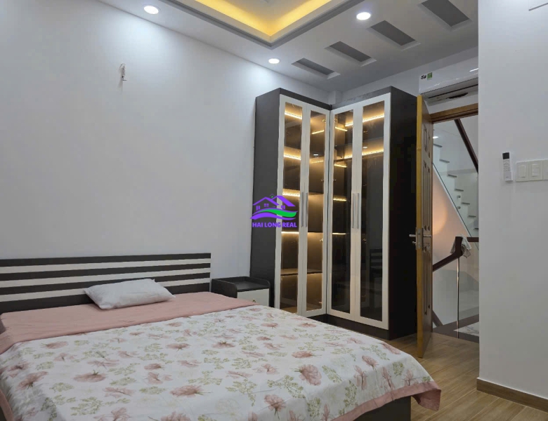 HAILONGREAL: NHÀ ĐƯỜNG 10M, 6.85TY. DT: 4X14M, 4 TẦNG, CẠNH CC SÀI GÒN MỚI, HUỲNH TẤN PHÁT