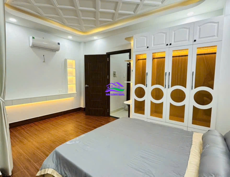 HAILONGREAL: NHÀ 6.9TY, DT: 5X11M, 4 TẦNG, MỚI 100%, HUỲNH TẤN PHÁT, TT NHÀ BÈ