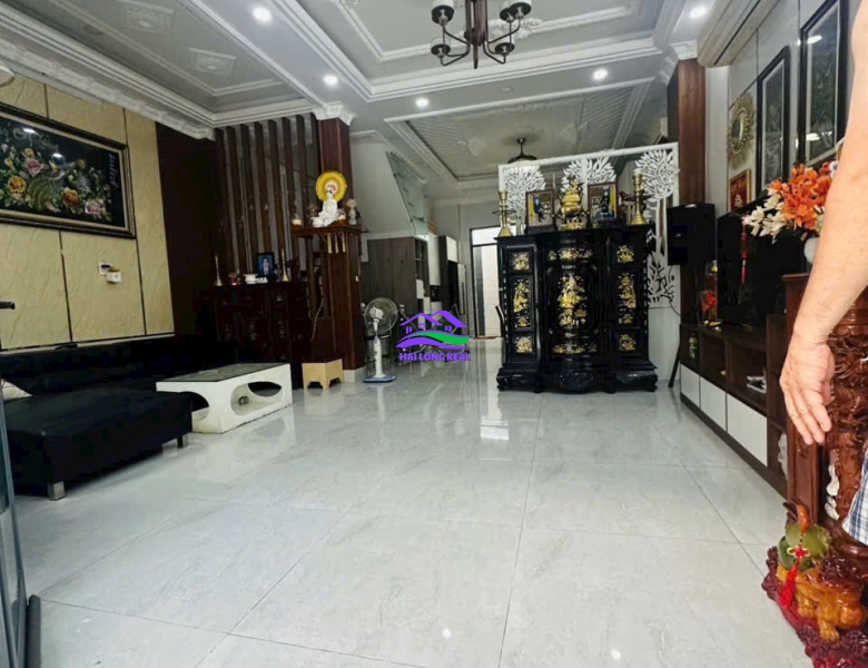 HAILONGREAL: NHÀ 7.3TY, DT: 6X14M, 4 TẦNG, 2637/ HUỲNH TẤN PHÁT