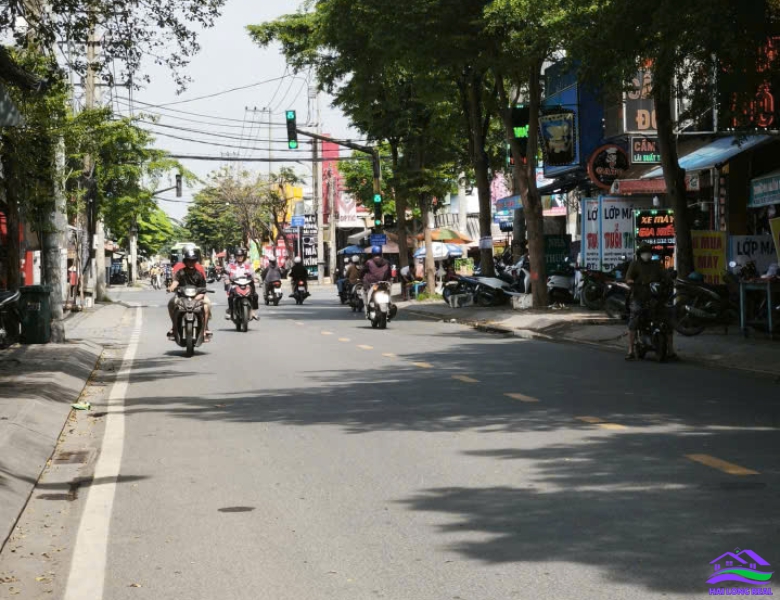 HAILONGREAL: ĐẤT MẶT TIỀN NGUYỄN VĂN TẠO, 1300M2, THỔ CƯ 300M2, NGANG 14M, GIÁ: 28TY