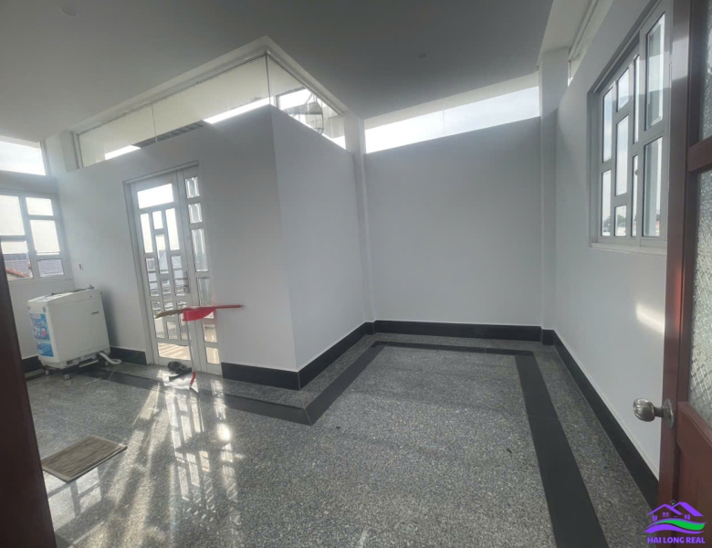 HAILONGREAL: NHÀ BIỆT THỰ VƯỜN NGANG 15X20M, 300M2, 4 TẦNG, 12.5TY, 348/ NGUYỄN VĂN TẠO, 